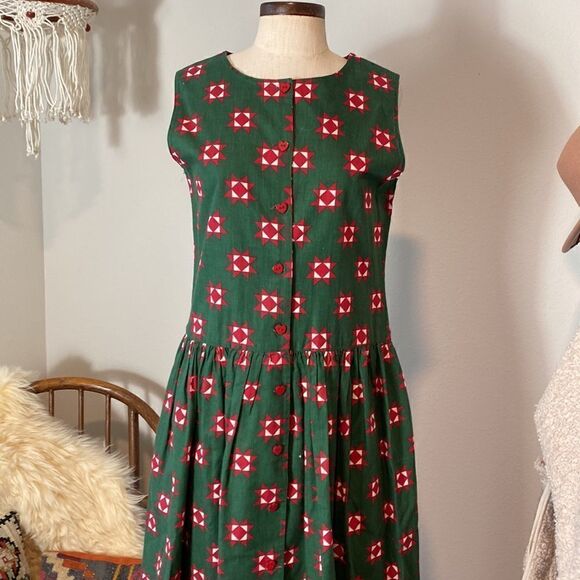 Modest Handmade quilt inspired midi dress - Picture 2 of 6